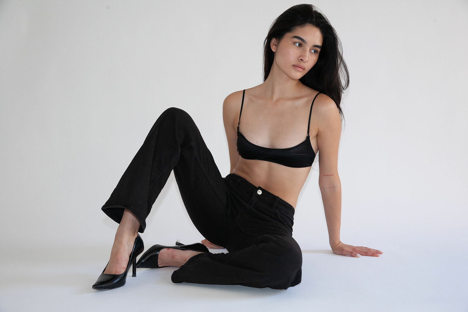 Natasha Goly Photography. studio portrait. Augustina