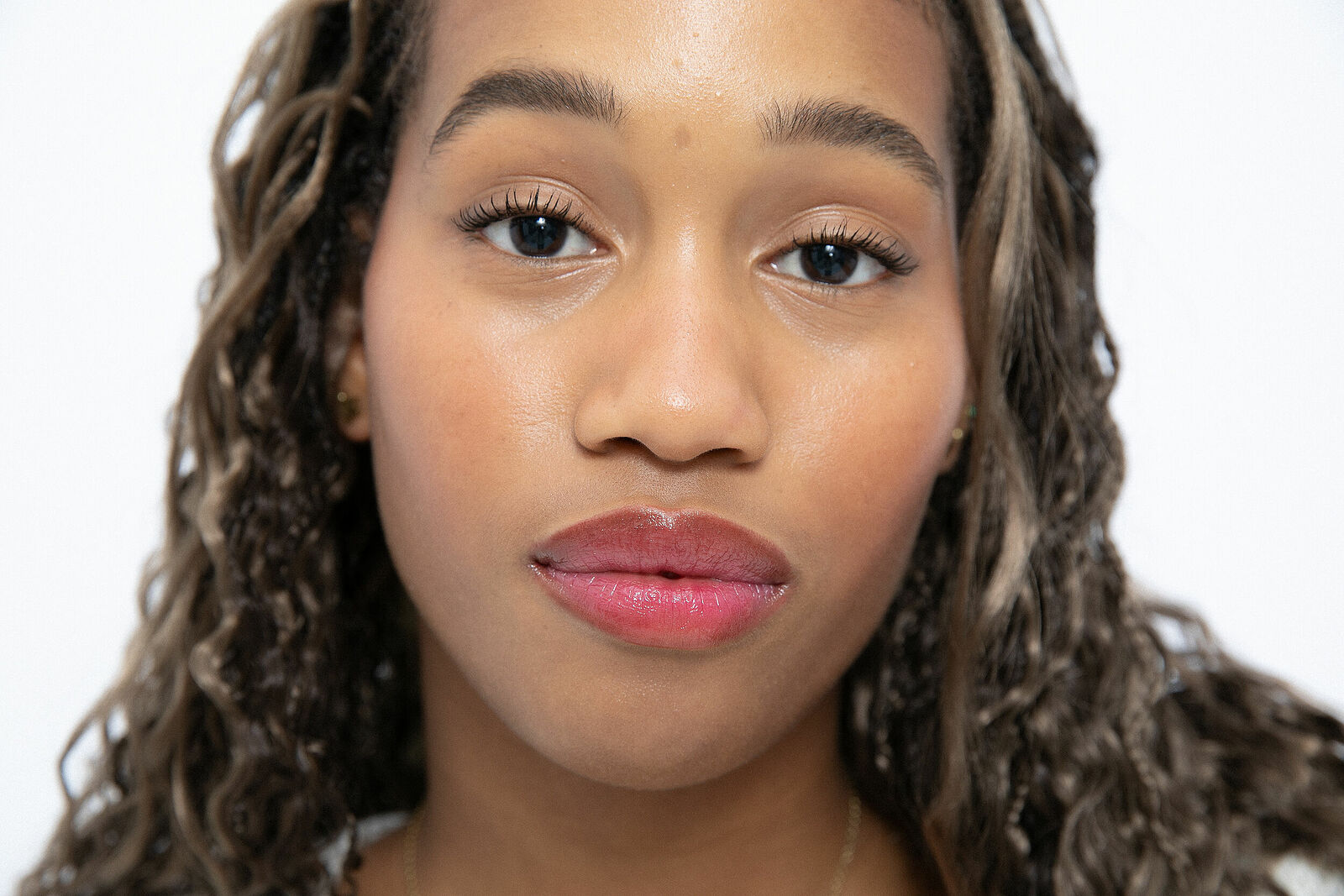 Natasha Goly Photography. studio portrait. Mirella